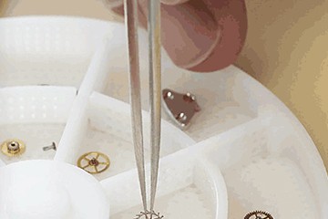 石家庄欧米茄表进水了维修